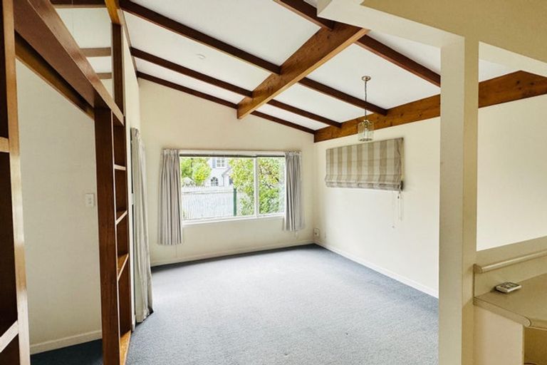 Photo of property in 7 Tuirau Place, Ilam, Christchurch, 8041