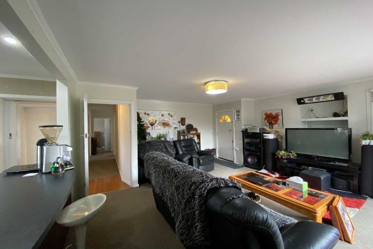 Photo of property in 22 Lochee Road, Upper Riccarton, Christchurch, 8041