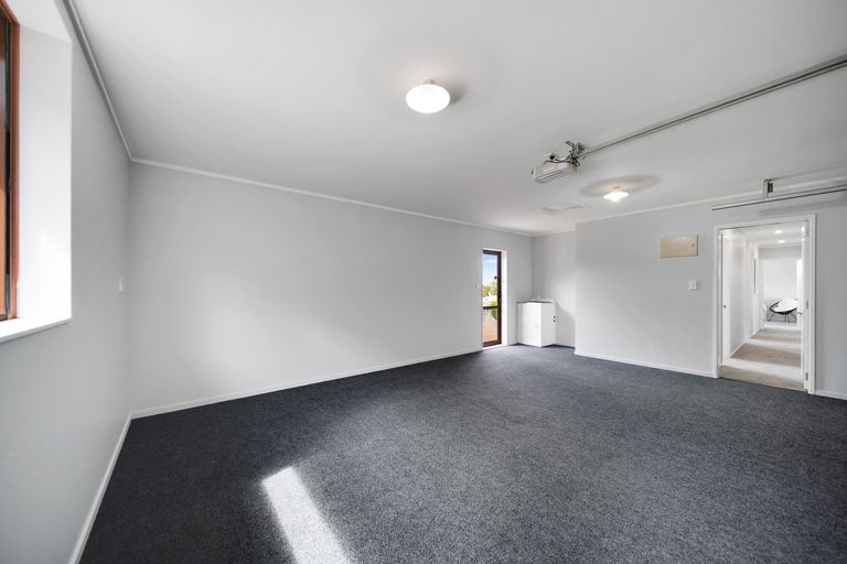 Photo of property in 13 Keri Vista Rise, Papakura, 2110