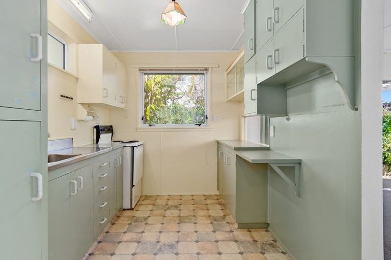 Photo of property in 1 Roderick Street, Otumoetai, Tauranga, 3110