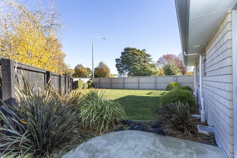 Photo of property in 186 Lincoln Road, Addington, Christchurch, 8024