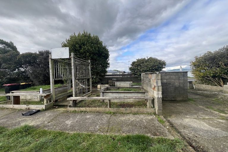 Photo of property in 73 Murphy Street, Strathern, Invercargill, 9812