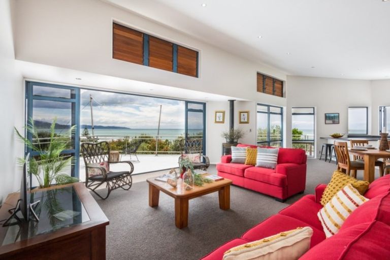 Photo of property in 211 Harper Road, Waimarama, 4294