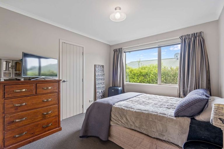 Photo of property in 56 Baker Street, Stirling, 9231