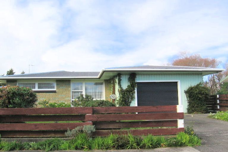 Photo of property in 9 Kennedy Avenue, Feilding, 4702