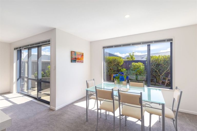 Photo of property in 7 Torrisdale Lane, Broomfield, Christchurch, 8042