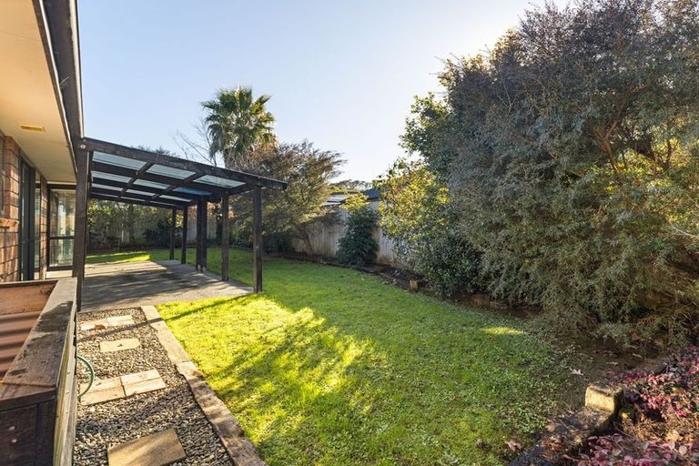 Photo of property in 6 Galea Grove, Kelvin Grove, Palmerston North, 4414