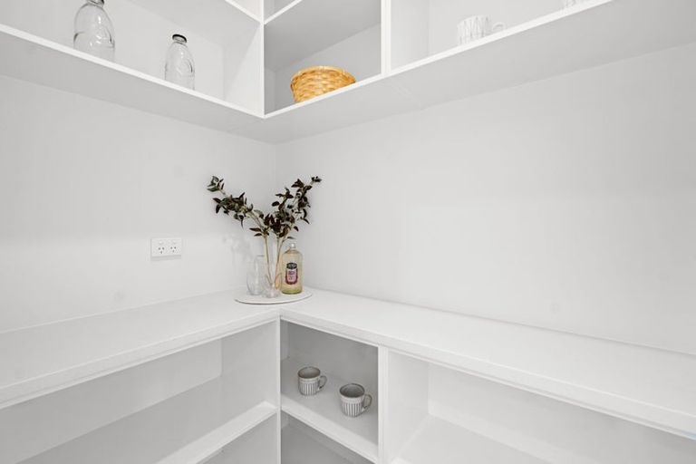 Photo of property in 5 Overton Street, Rototuna North, 3210