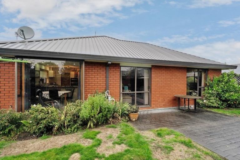 Photo of property in 10 Kingsbury Avenue, Rangiora, 7400