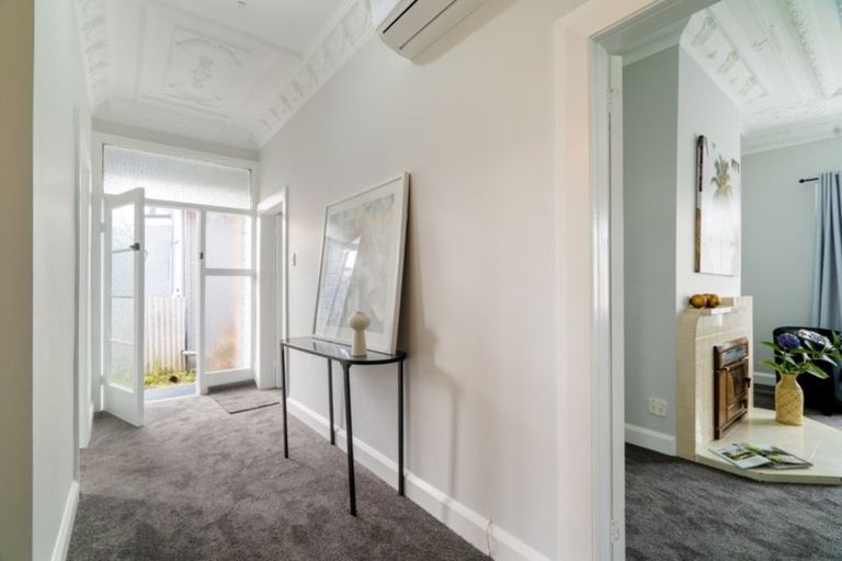 Photo of property in 268 Oxford Street, South Dunedin, Dunedin, 9012