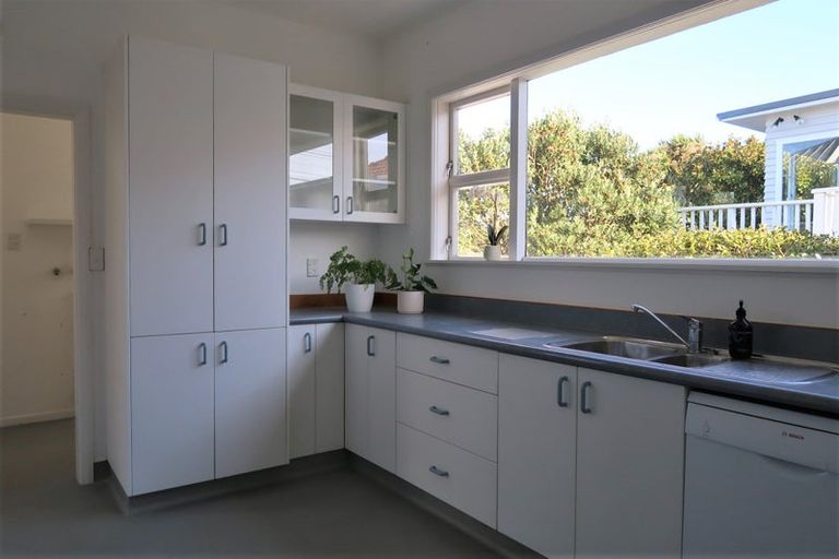 Photo of property in 127 Messines Road, Karori, Wellington, 6012