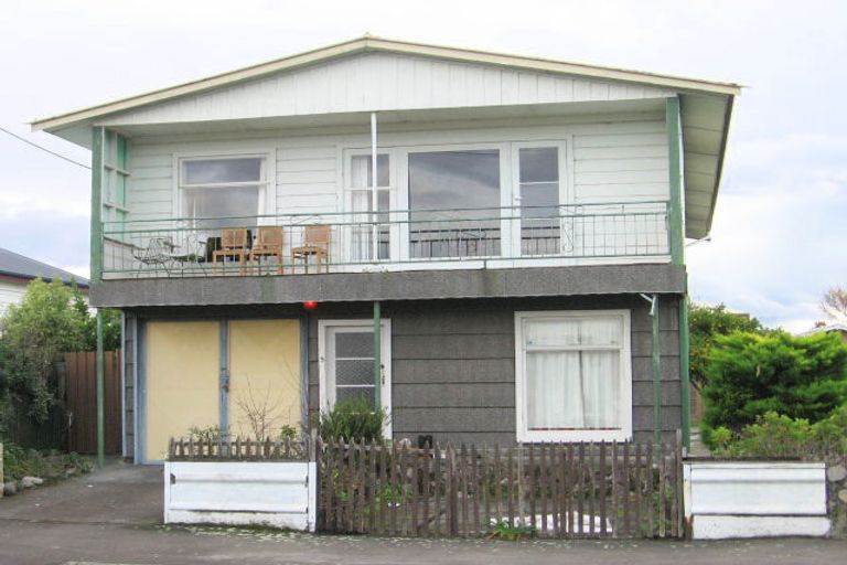 Photo of property in 5 Meeanee Quay, Westshore, Napier, 4110