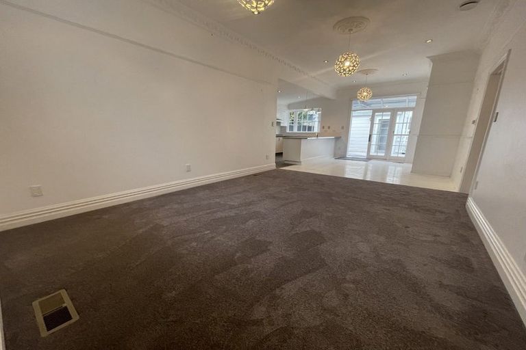 Photo of property in 9 Calgarry Avenue, Thorndon, Wellington, 6011