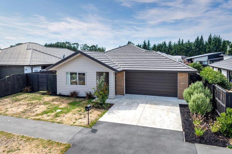 Photo of property in 8 Te Whariki Street, Marshland, Christchurch, 8083