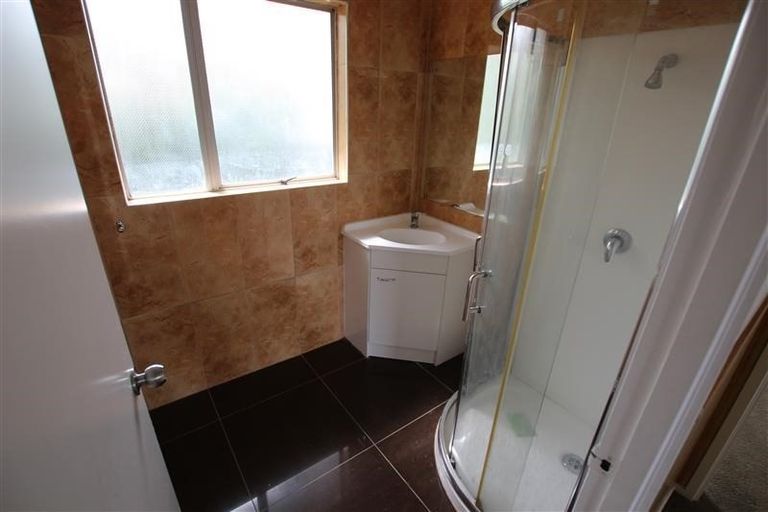 Photo of property in 105 Mahia Road, Wattle Downs, Auckland, 2103