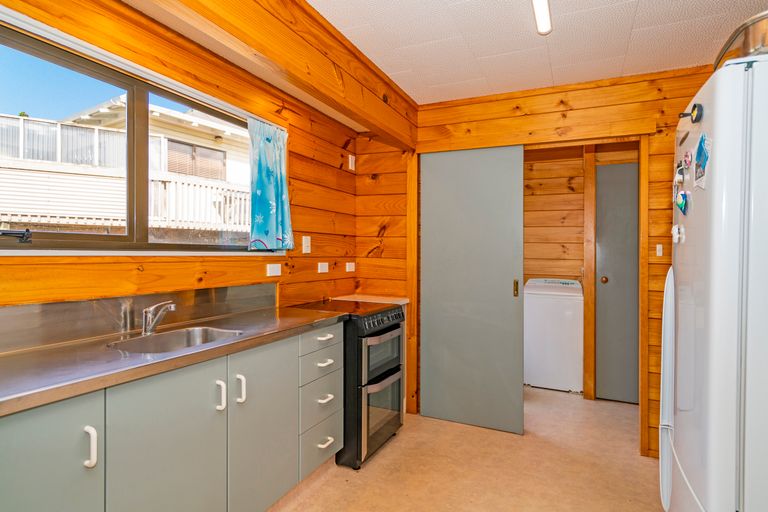 Photo of property in 17b Hannan Road, Whitianga, 3510