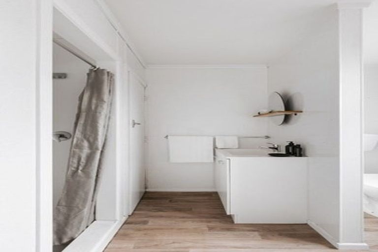 Photo of property in 4/41 Kawaka Street, Mount Maunganui, 3116