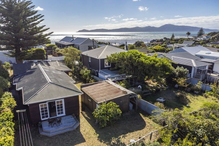 Photo of property in 18 Forest Lane, Raumati South, Paraparaumu, 5032