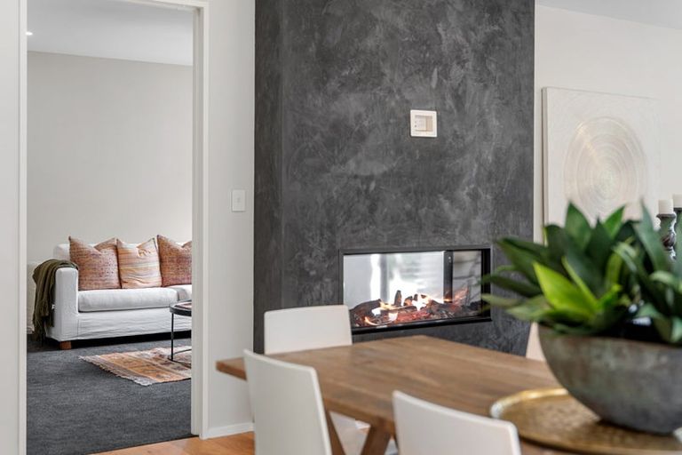 Photo of property in 22a Wroxton Terrace, Merivale, Christchurch, 8014