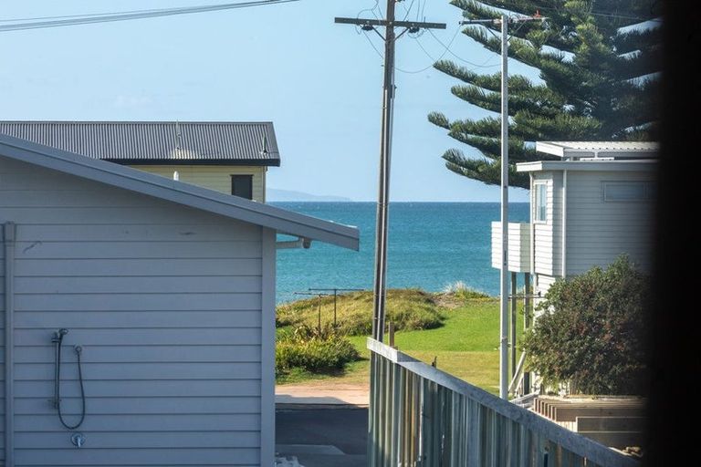 Photo of property in 59 Seaforth Road, Waihi Beach, 3611