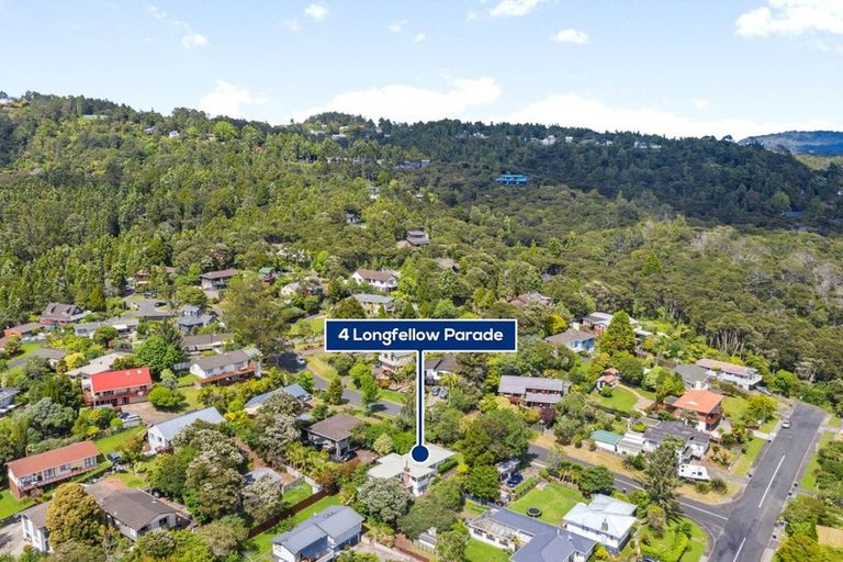 Photo of property in 4 Longfellow Parade, Glen Eden, Auckland, 0604
