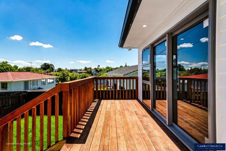 Photo of property in 74b Awaroa Road, Sunnyvale, Auckland, 0612