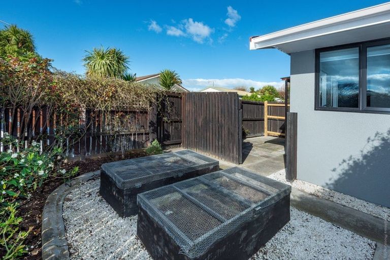 Photo of property in 1/63 Bridge Street, New Brighton, Christchurch, 8062