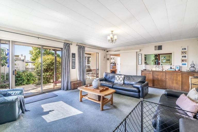 Photo of property in 70 Waihopai Street, Rosedale, Invercargill, 9810