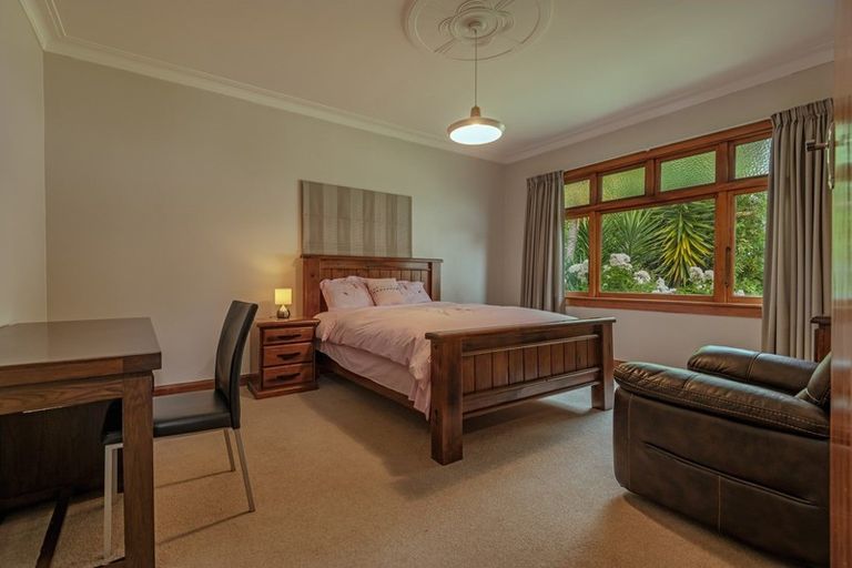 Photo of property in 48 Manapouri Crescent, Hokowhitu, Palmerston North, 4410