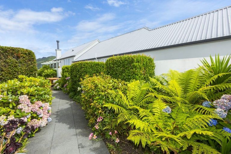 Photo of property in 2a Vernon Grove, Brown Owl, Upper Hutt, 5018