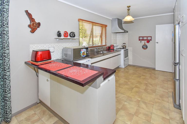 Photo of property in 137 Elliot Street, Pahurehure, Papakura, 2113