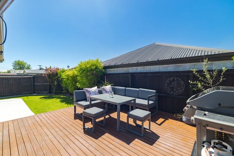 Photo of property in 74 Selwyn Street, Somerfield, Christchurch, 8024