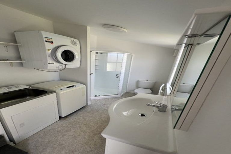 Photo of property in 78 Pirie Street, Mount Victoria, Wellington, 6011