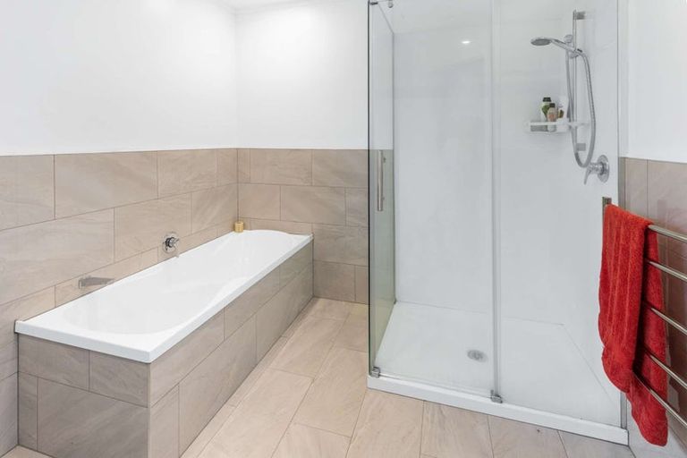 Photo of property in 15 Elmslie Place, Owhata, Rotorua, 3010