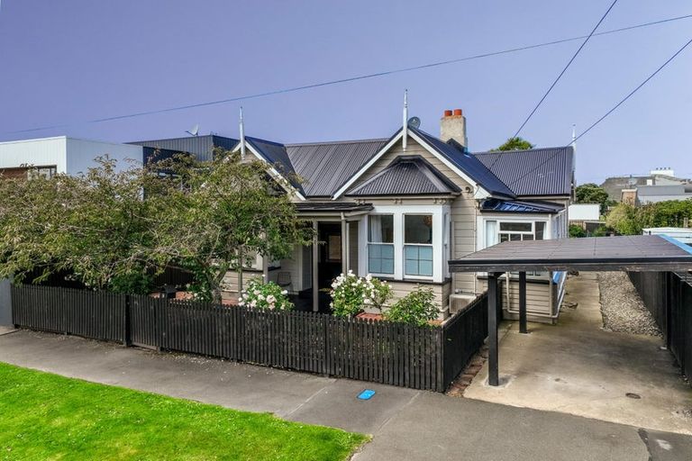Photo of property in 24 Albert Street, Saint Clair, Dunedin, 9012