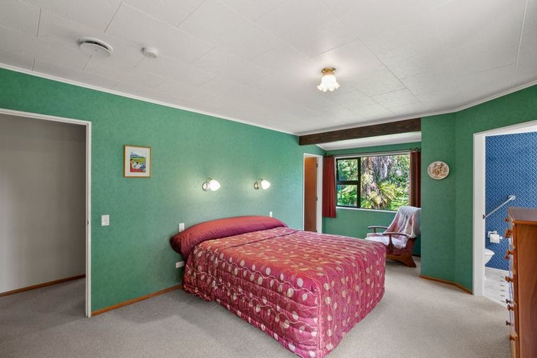 Photo of property in 44 Ridgewood Drive, Ridgewood, New Plymouth, 4371