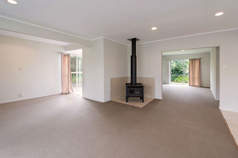 Photo of property in 13 Charles Road, Hannahs Bay, Rotorua, 3010