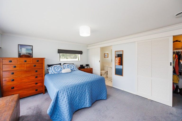 Photo of property in 468 Stoney Creek Road, Kelvin Grove, Palmerston North, 4470