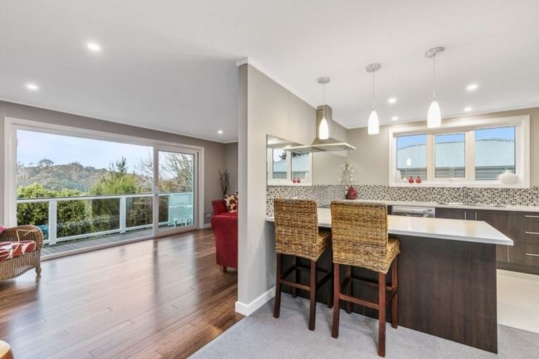 Photo of property in 11 Gurnard Road, Stillwater, Silverdale, 0993