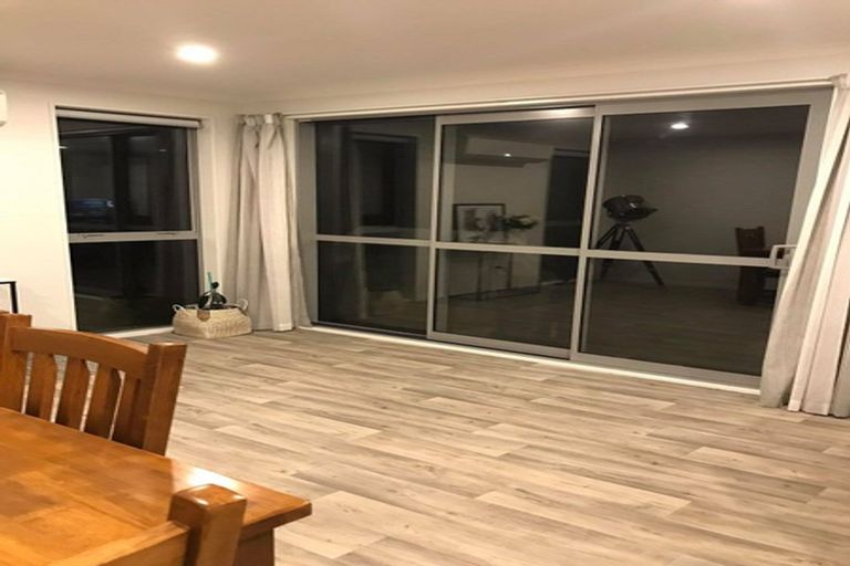 Photo of property in 8 George West Square West, Wigram, Christchurch, 8025