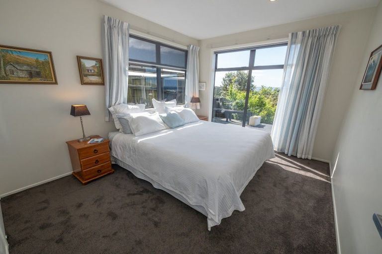Photo of property in 6 Sunrise Place, Cable Bay, 0420