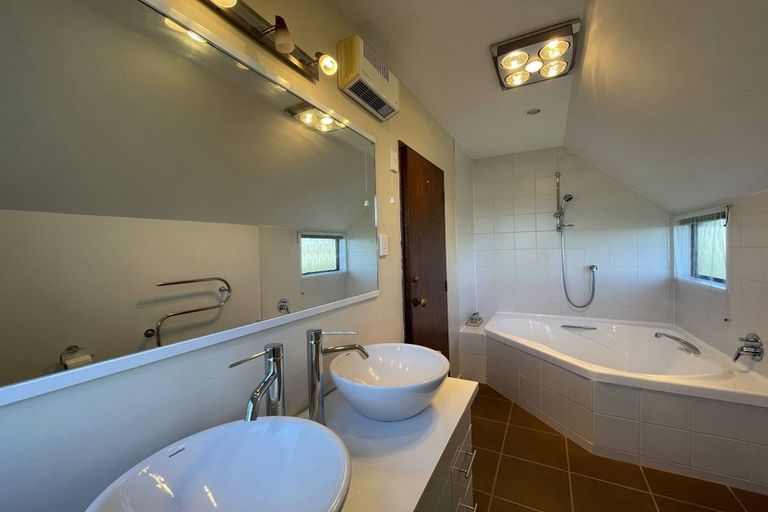 Photo of property in 12 Moodie Street, Shiel Hill, Dunedin, 9013