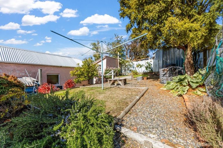 Photo of property in 16 Scotia Street, Port Chalmers, 9023