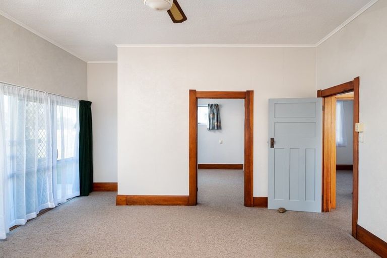 Photo of property in 247 Kahutia Street, Gisborne, 4010