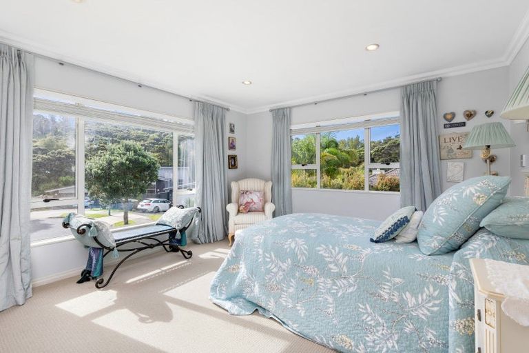 Photo of property in 13 Kunzea Place, Greenhithe, Auckland, 0632