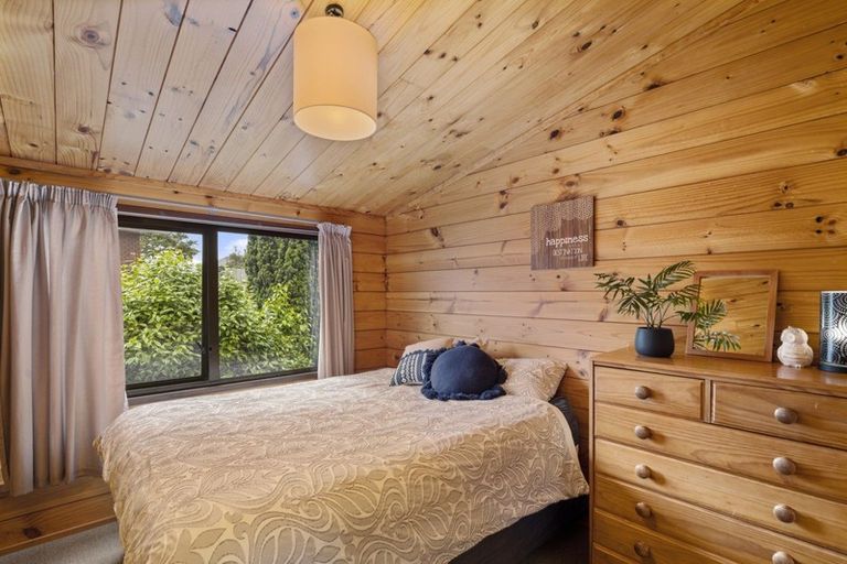 Photo of property in 181 Govett Avenue, Frankleigh Park, New Plymouth, 4310