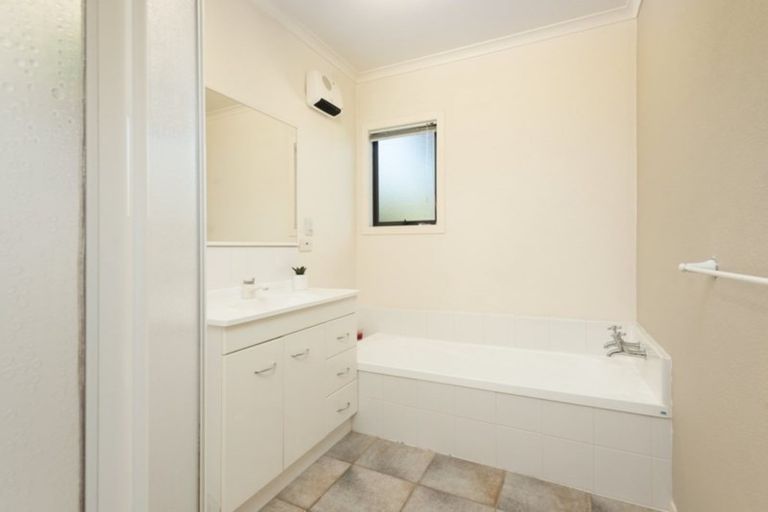 Photo of property in 10 Barnsley Close, Bethlehem, Tauranga, 3110