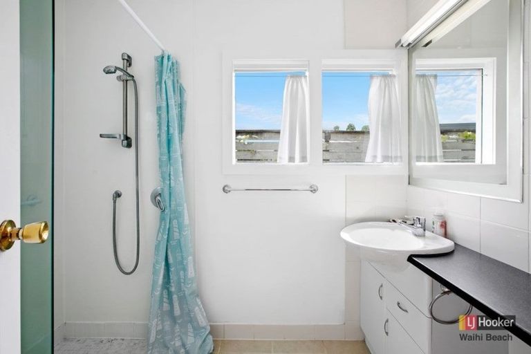 Photo of property in 40a Athenree Road, Athenree, Katikati, 3177