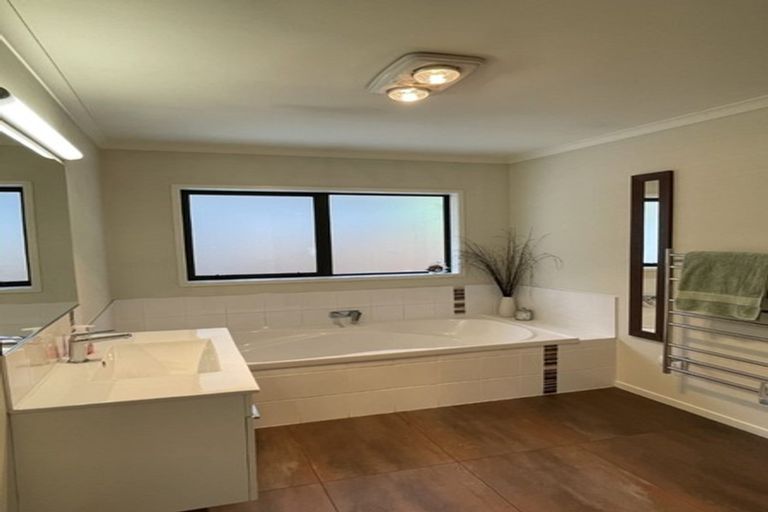 Photo of property in 60 Woodleigh Place, Ohauiti, Tauranga, 3112