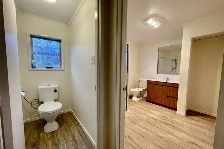 Photo of property in 36 Goodwood Drive, Goodwood Heights, Auckland, 2105